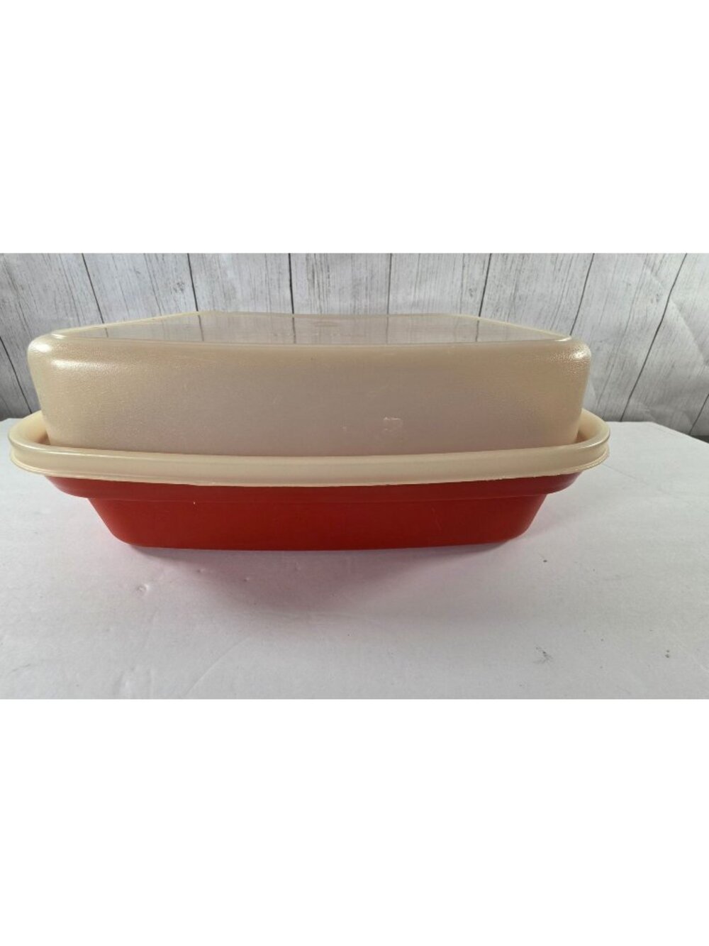 VTG TUPPERWARE SEASON SERVE MARINADE CONTAINER PAPRIKA RED 1294 MEAT KEEPER LID
